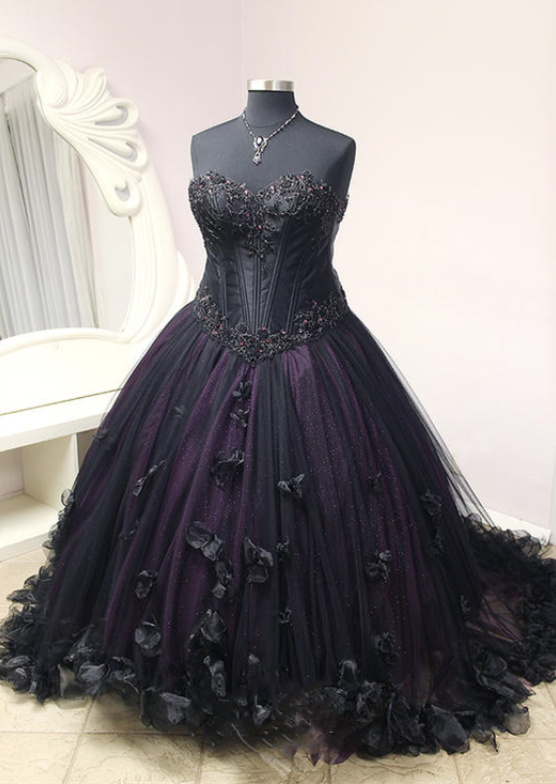 Viktorianisches Gothic Bustie Brautkleid in Schwarz mit Corsage 