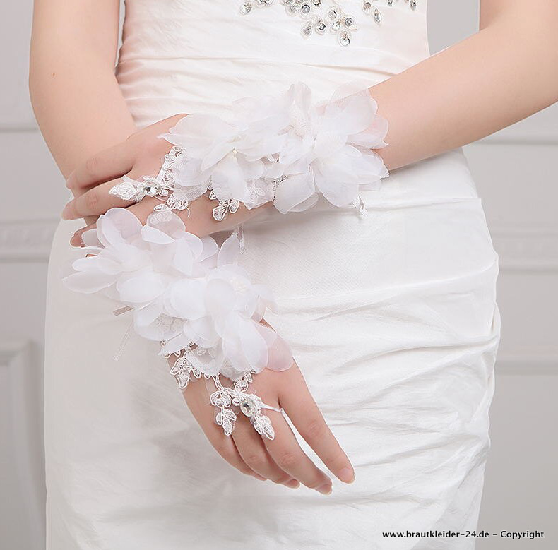 Braut Fingerhandschuhe Maren mit Tüll Blumen