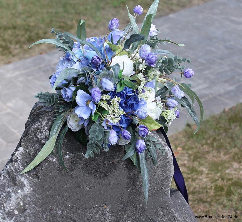 Boho Style Hochzeit Bouquet Brautstrauß in Blau Weiß mit Seiden Blumen