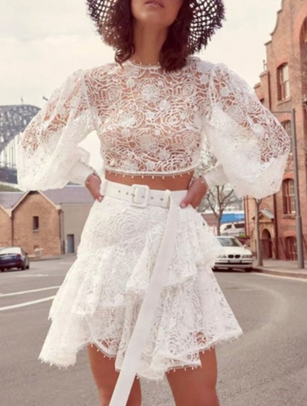 Zweiteiliges Braut Outfit Spitzen Bluse mit Minirock in Set Standesamtmode