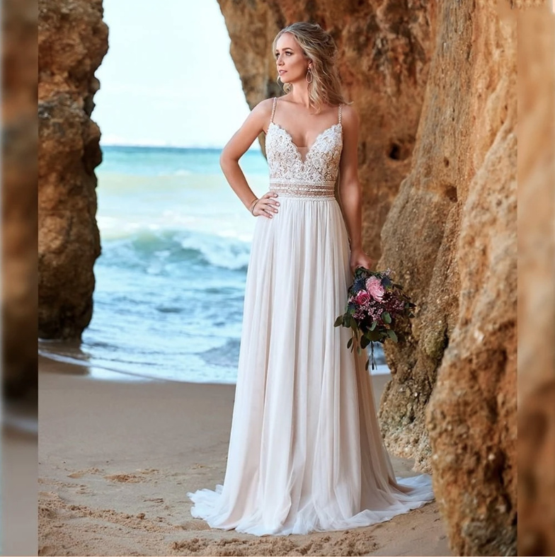 Spaghettiträger Beach Empire Brautkleid Bodenlang mit Blumenspitze