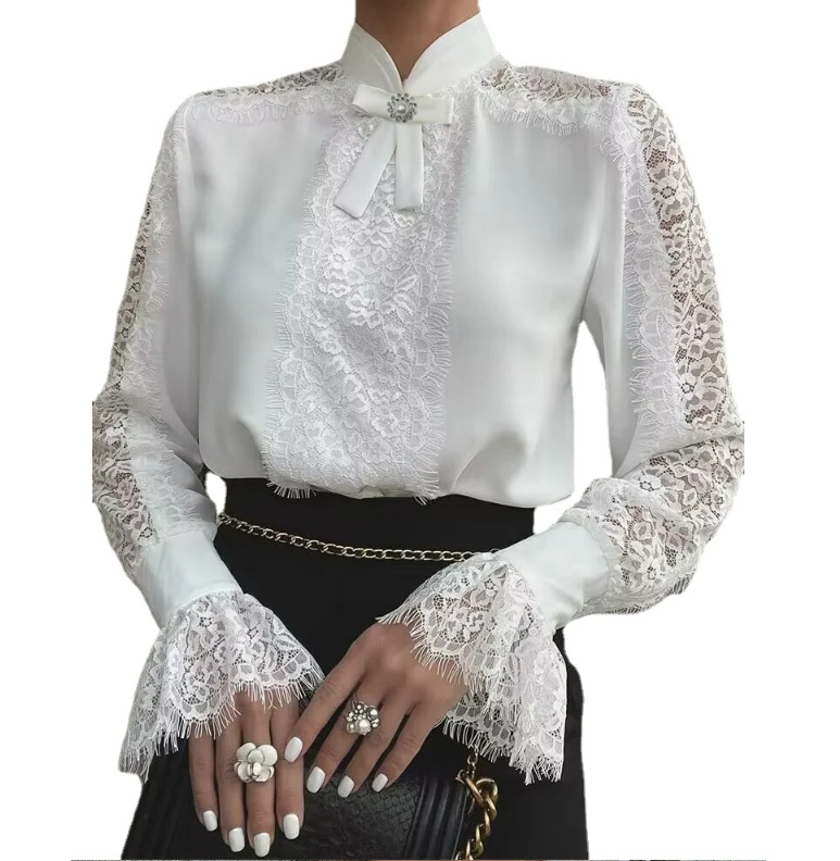 Elegante Spitzen Patchwork Bluse für die Braut Standesamtmode Weiß