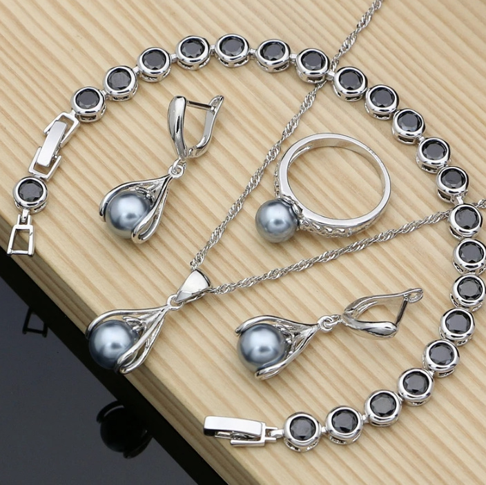 Perlen Brautschmuck Set Lucy 925 Sterling Silber Halskette Armband Ohrringe Ring Grau