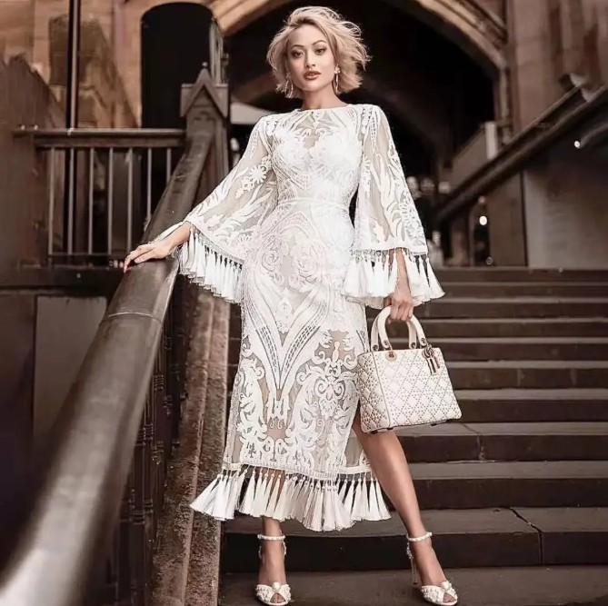 Elegantes Weißes Kleid Hannelore für den Standesamt aus Spitze in Bohosytle