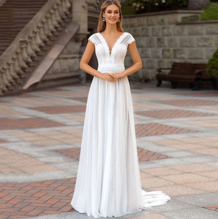  A Linie Brautkleid Harper mit V Ausschnitt und Spitze