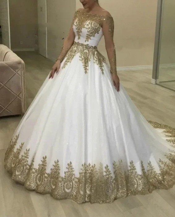  A Linie Langarm Brautkleid Hauke mit Spitze Applikationen in Gold