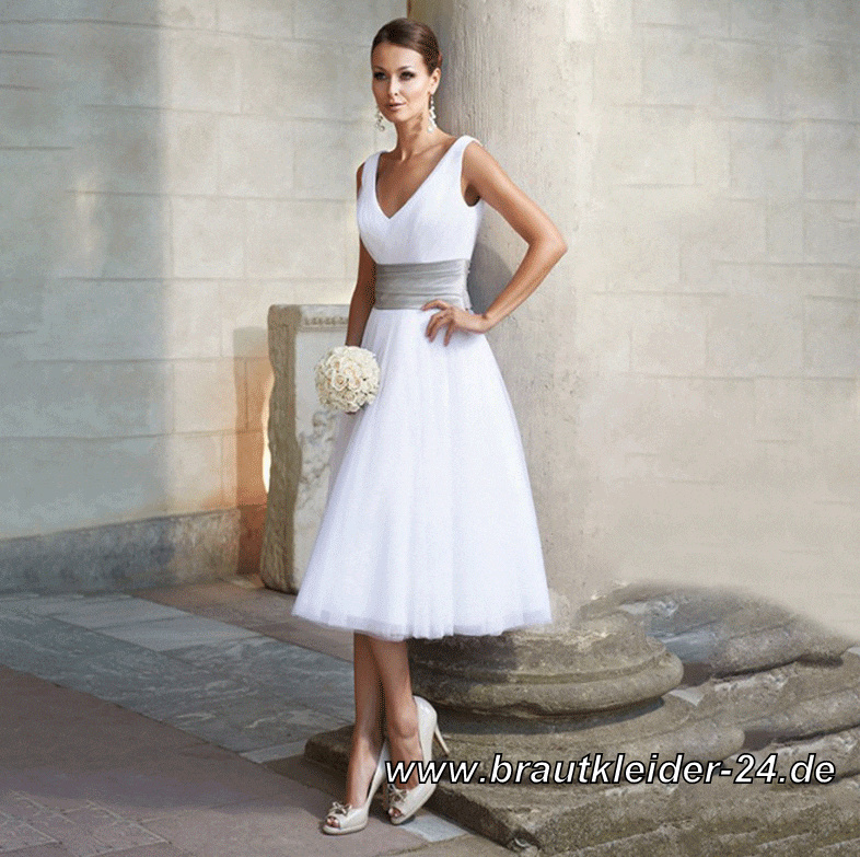 A Linie Tüll Kleid in Weiß mit Schärpe für den Standesamt Wadenlang