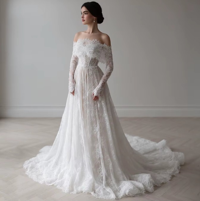 Schulterfreies A Linie Langarm Brautkleid Isabel aus Spitze mit Schleppe