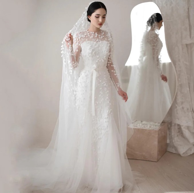 Boho Stil Langarm Brautkleid Ilkay mit Tüll und Blumen Spitze
