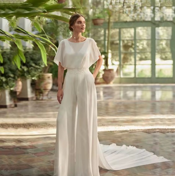  A Linie Chiffon Braut Overall Einteiler für den Standesamt Innozentia