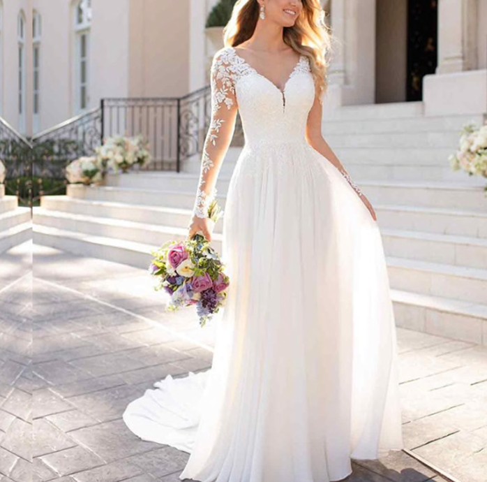 Rückenfreies Empire Hochzeitskleid Brautkleid Eleanor mit Schleppe