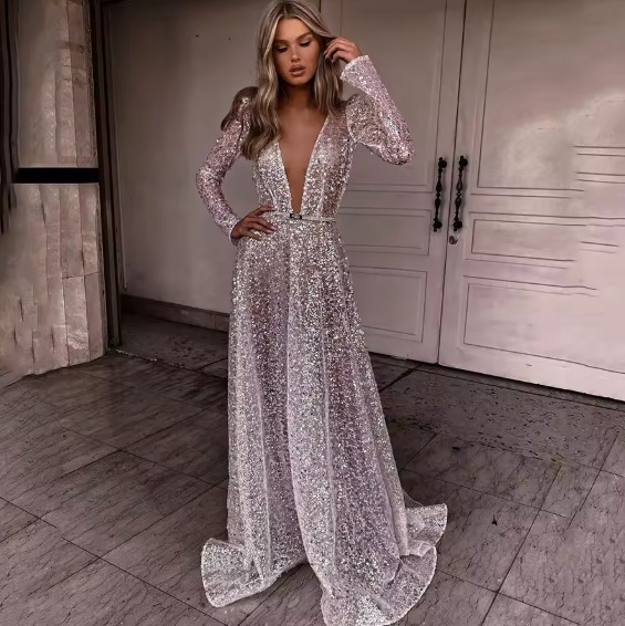 Langarm Glitzer Brautkleid Ilknur mit Sexy V Ausschnitt